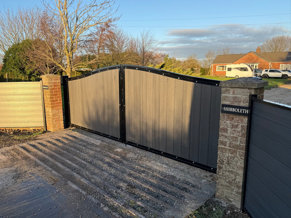 Composite Driveway Gates | Made to Measure