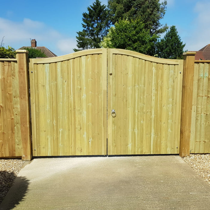 Curved Top Made to Measure Drive Gates