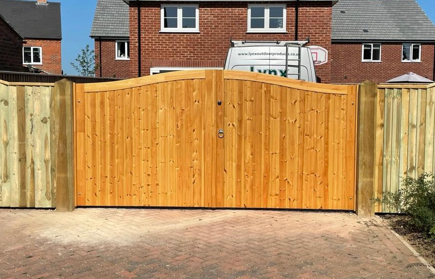 Curved Top Made to Measure Drive Gates