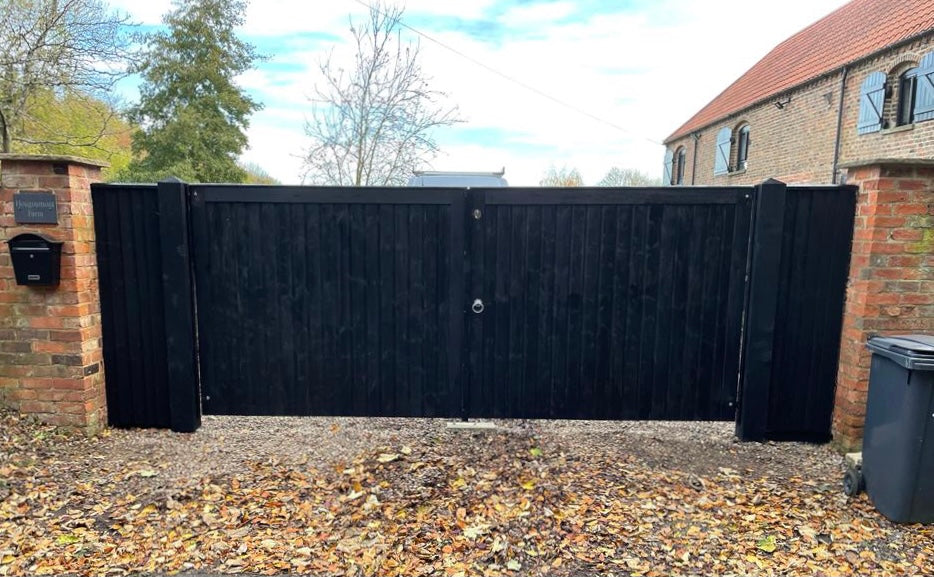 Flat Top Made to Measure Drive Gates